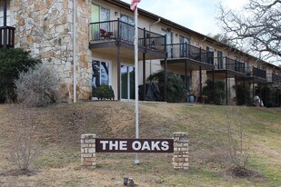 1214 Hi Stirrup in Horseshoe Bay, TX - Building Photo