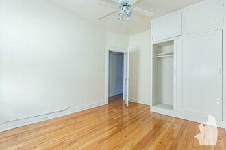 813 W Waveland Ave in Chicago, IL - Building Photo - Building Photo