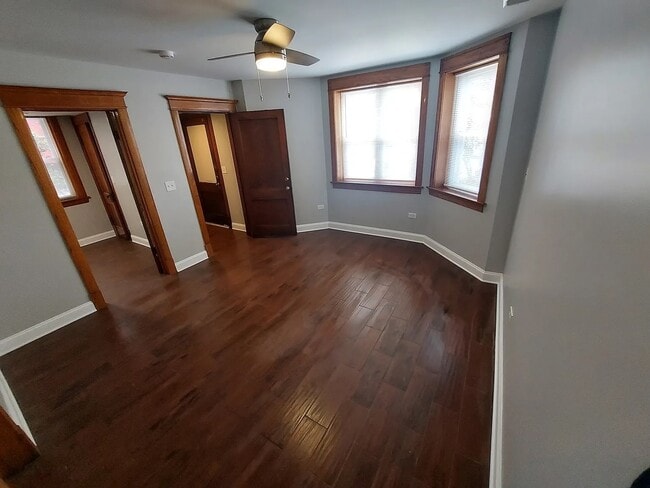 2616 S Millard Ave in Chicago, IL - Building Photo - Building Photo