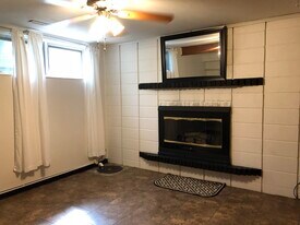 2420 Buena Vista Dr, Unit Single family neighborhoo