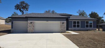 9975 SW 39th Terrace in Ocala, FL - Building Photo