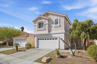 7435 Aurora Glow St in Las Vegas, NV - Building Photo - Building Photo