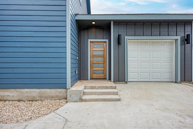 401 Delmar Ave in Austin, TX - Building Photo - Building Photo