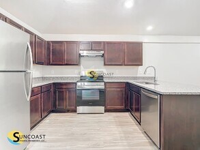 121 Lomond Dr in Port Charlotte, FL - Building Photo - Building Photo