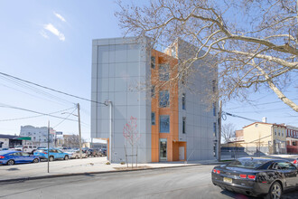 86 - 15 Rockaway Blvd in Jamaica, NY - Building Photo - Building Photo