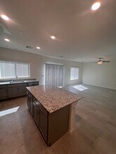 9994 Cameron St in Las Vegas, NV - Building Photo - Building Photo