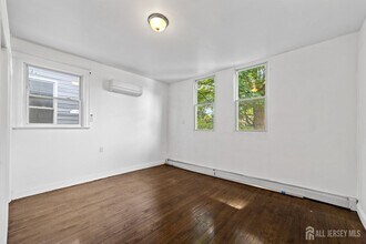 410 Chadwick Ave in Newark, NJ - Building Photo - Building Photo
