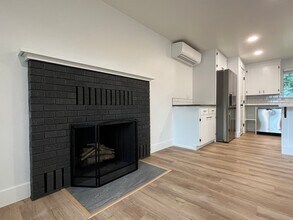 3215 W 7th Ave in Kennewick, WA - Building Photo - Building Photo