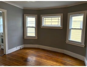 93-95-95 Stratford Park in Rochester, NY - Building Photo - Building Photo