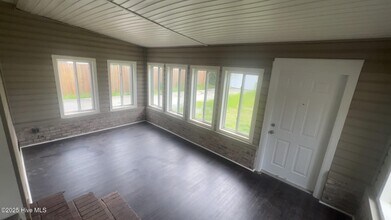 104 Greencrest Cir in Jacksonville, NC - Building Photo - Building Photo