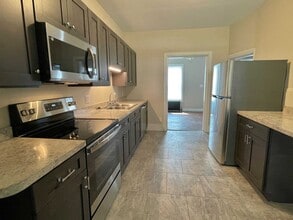 113-115 E Main St in Shiremanstown, PA - Building Photo - Building Photo