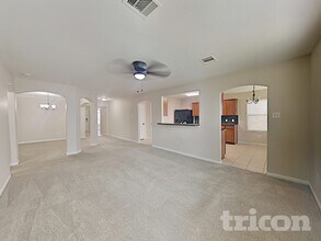 12022 Green Bluff Ct in Houston, TX - Building Photo - Building Photo