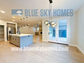 3273 S Yorktown Ln in Boise, ID - Building Photo - Building Photo