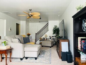 2607 Stokes Rd in Mount Laurel, NJ - Building Photo - Building Photo