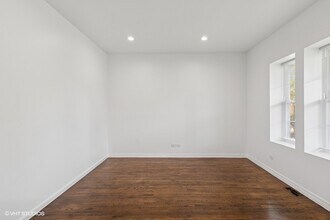 26 W 114th St in Chicago, IL - Building Photo - Building Photo