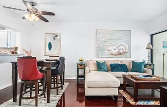 803 River Point Dr in Naples, FL - Building Photo - Building Photo