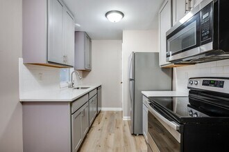 1222 E Del Mar St in Wichita, KS - Building Photo - Building Photo