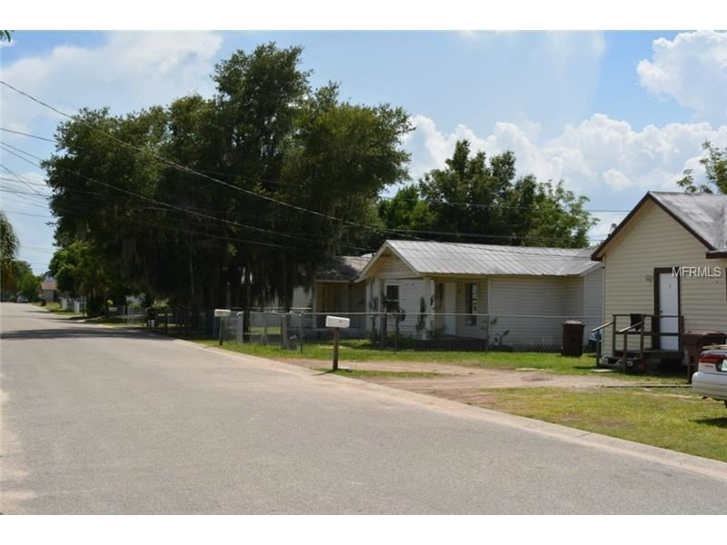 918 N 10th St in Fort Pierce, FL - Building Photo