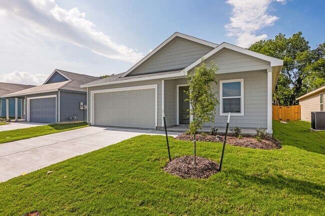 property at 1025 MacNab Dr
