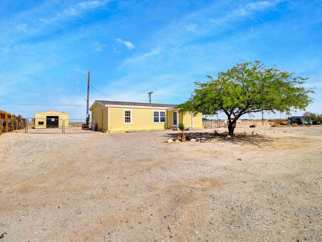 property at 2204 Ocean Side Ave