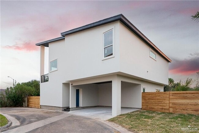 7001 N 3rd St in McAllen, TX - Building Photo - Building Photo