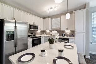 Coles Crossing in Cypress, TX - Building Photo