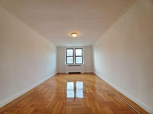 1175 Morris Ave in Bronx, NY - Foto de edificio - Building Photo