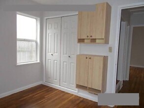 5535 SE 18th Ave in Portland, OR - Building Photo - Building Photo