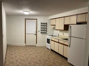 800 Village Dr, Unit 1 in Glen Carbon, IL - Building Photo - Building Photo