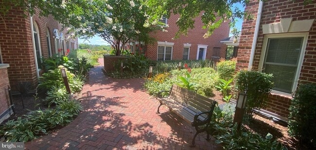 property at 2256 S Garfield St