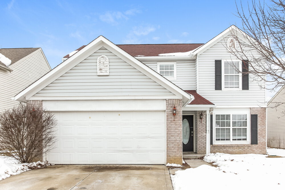 2718 Rothe Ln in Indianapolis, IN - Building Photo