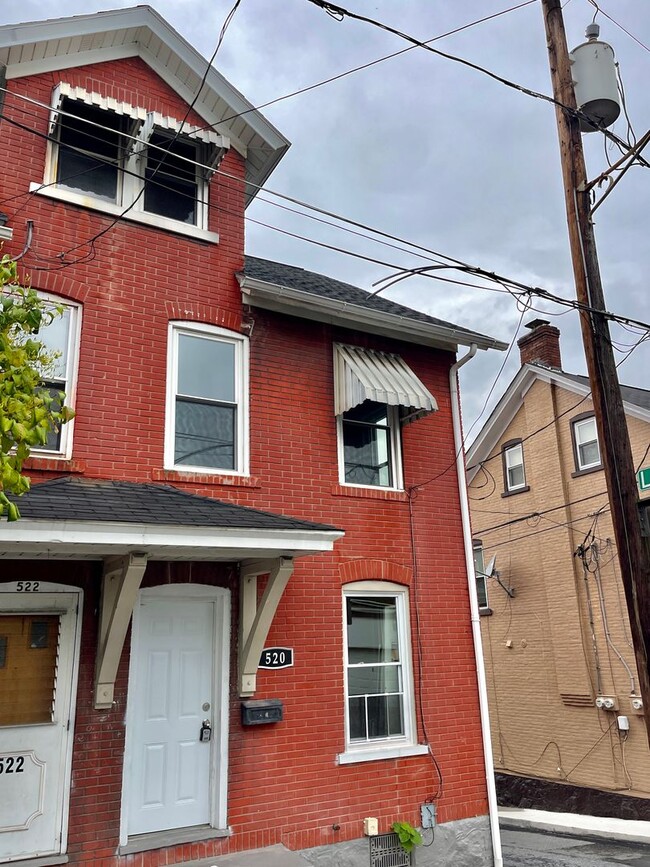 520 Hayes St in Bethlehem, PA - Building Photo - Building Photo