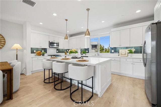 115 Episode in Irvine, CA - Building Photo - Building Photo