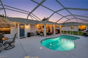 2919 SW 25th St in Cape Coral, FL - Building Photo