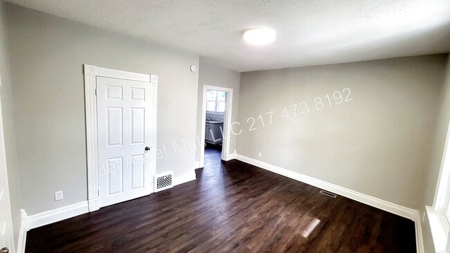 1621 E Carpenter St in Springfield, IL - Building Photo - Building Photo