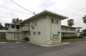 Lime Manor Apartments in Riverside, CA - Building Photo - Building Photo