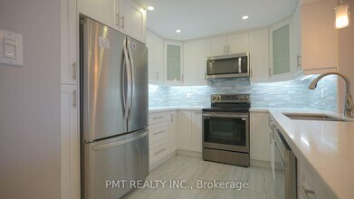 88-788 Corporate Dr in Toronto, ON - Building Photo - Building Photo