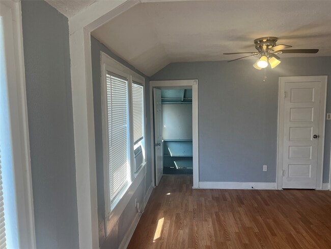 property at 2501 Dunlavy St