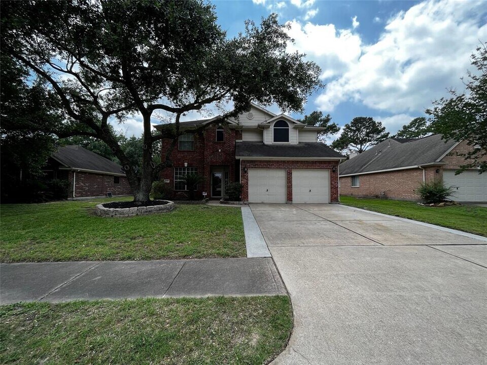 14707 Concord Grove in Houston, TX - Building Photo