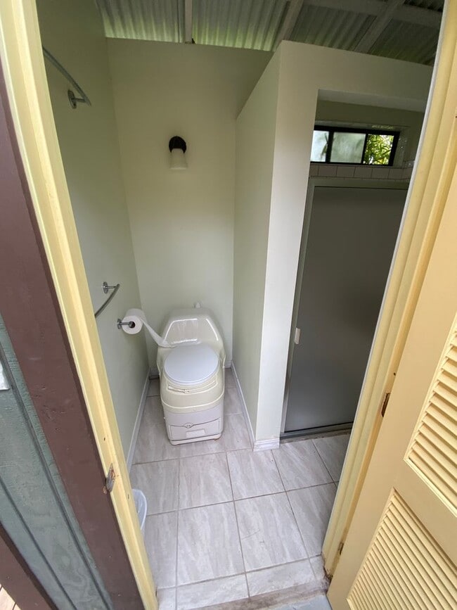 92-1536-1536 Luau Dr in Ocean View, HI - Building Photo - Building Photo