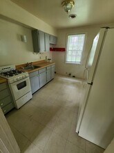 5-7 Lincoln Cir in Junction City, KS - Building Photo - Building Photo