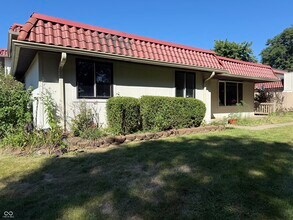 8365 Paso Del Norte Ct in Indianapolis, IN - Building Photo - Building Photo