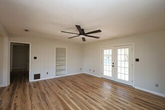 282 Parkview Cir in Valdosta, GA - Building Photo - Building Photo