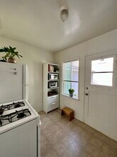 1406 18th St, Unit 1406 18th St in Manhattan Beach, CA - Building Photo - Building Photo