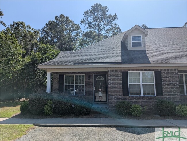 property at 130 Lakeview Commons Dr