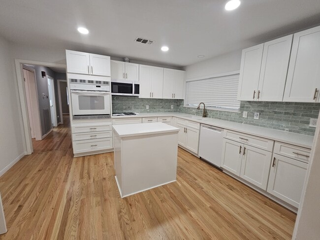 property at 1518 Lawrence St