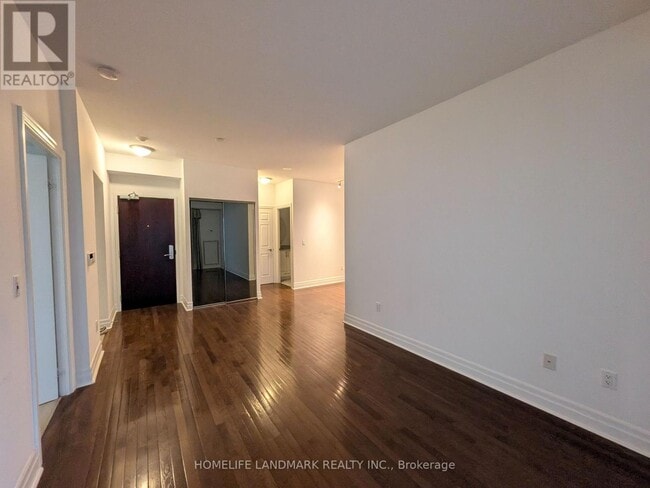 35 Balmuto St in Toronto, ON - Building Photo - Building Photo