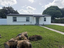16120 NW 18th Ave in Opa Locka, FL - Building Photo