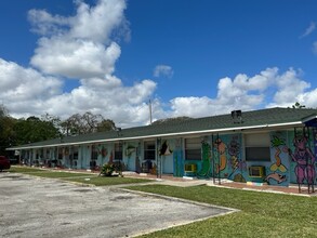 Bowery Evans Apartments in Miami, FL - Building Photo - Building Photo