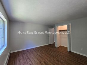 20 Tall Pines Dr in Lewiston, ME - Building Photo - Building Photo